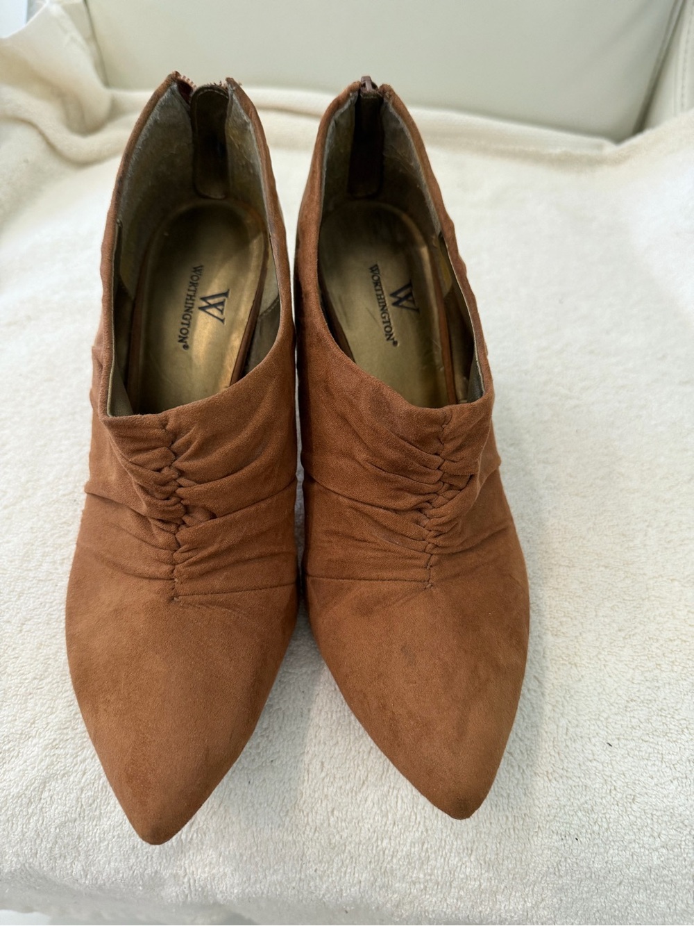 Worthington Rust Brown Suede Pointed Ankle Booties